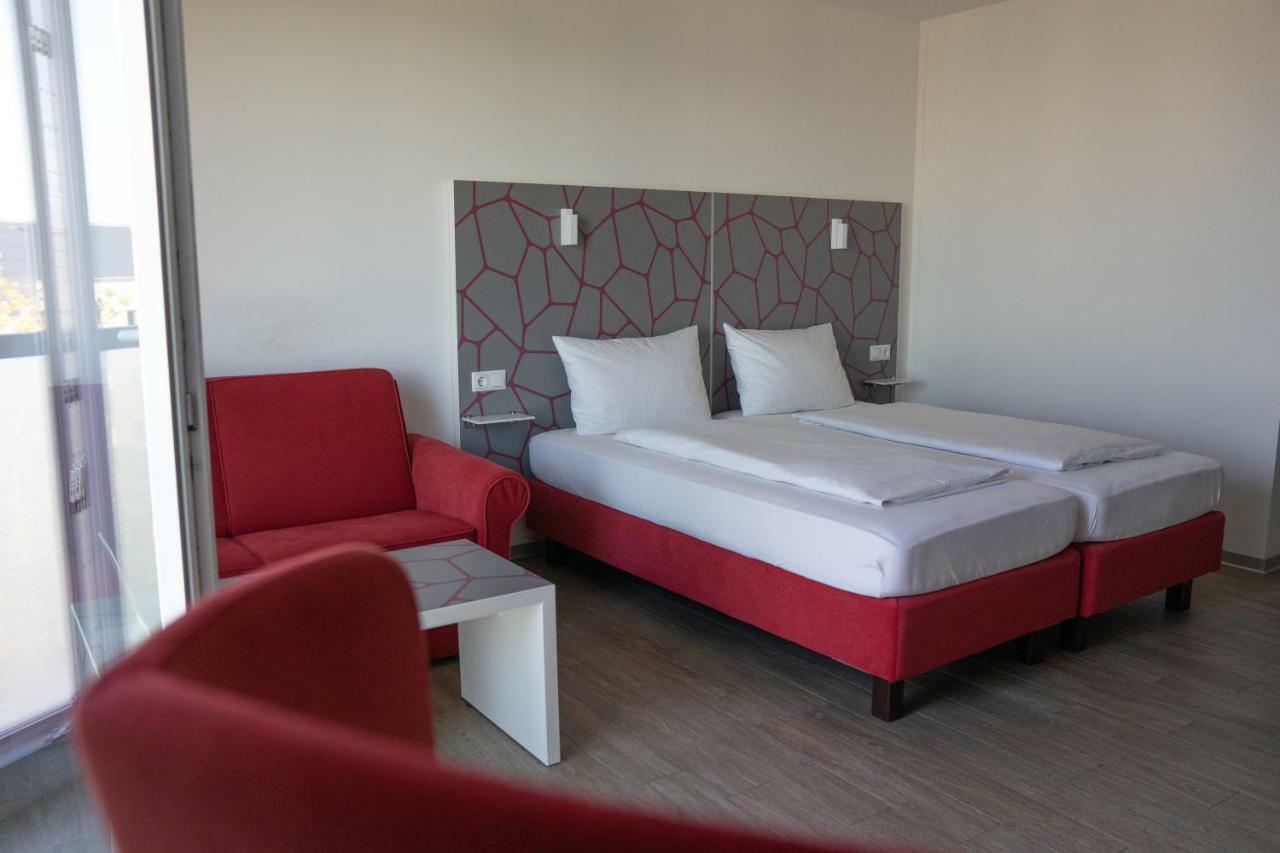 Aparthotel East